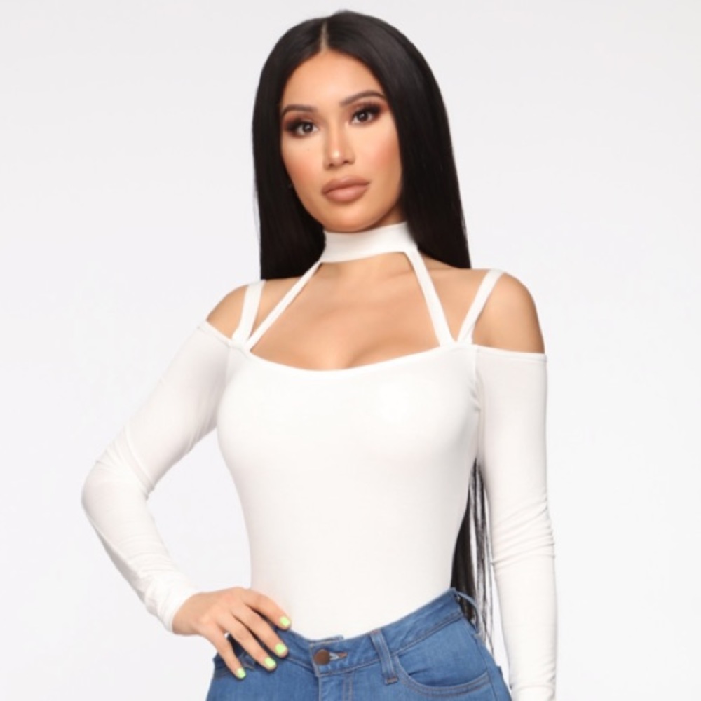 Fashion Nova Long Sleeve Strappy Cutout Bodysuit